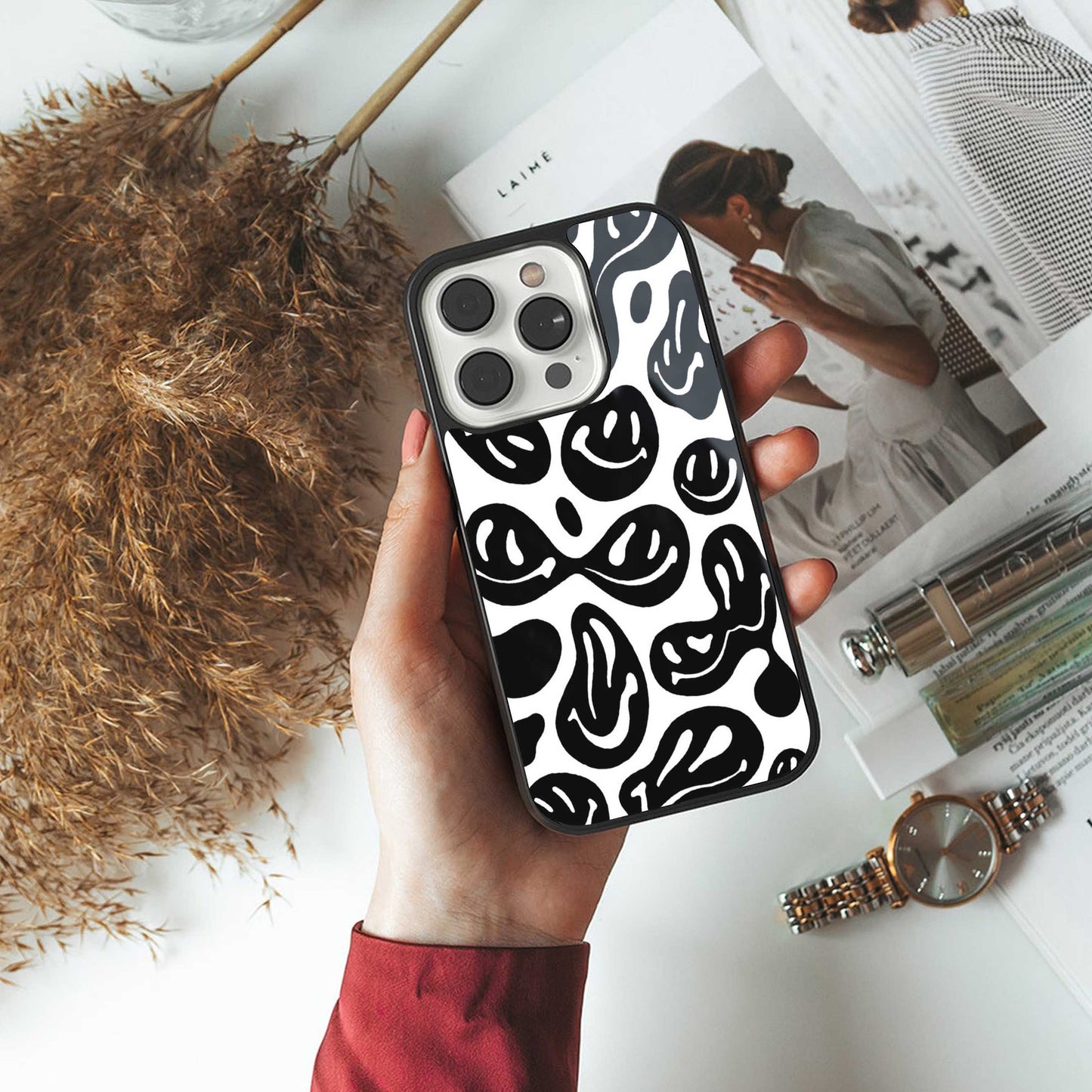 Acid Smiles BW Phone Case for Iphone 16 | Glass Case