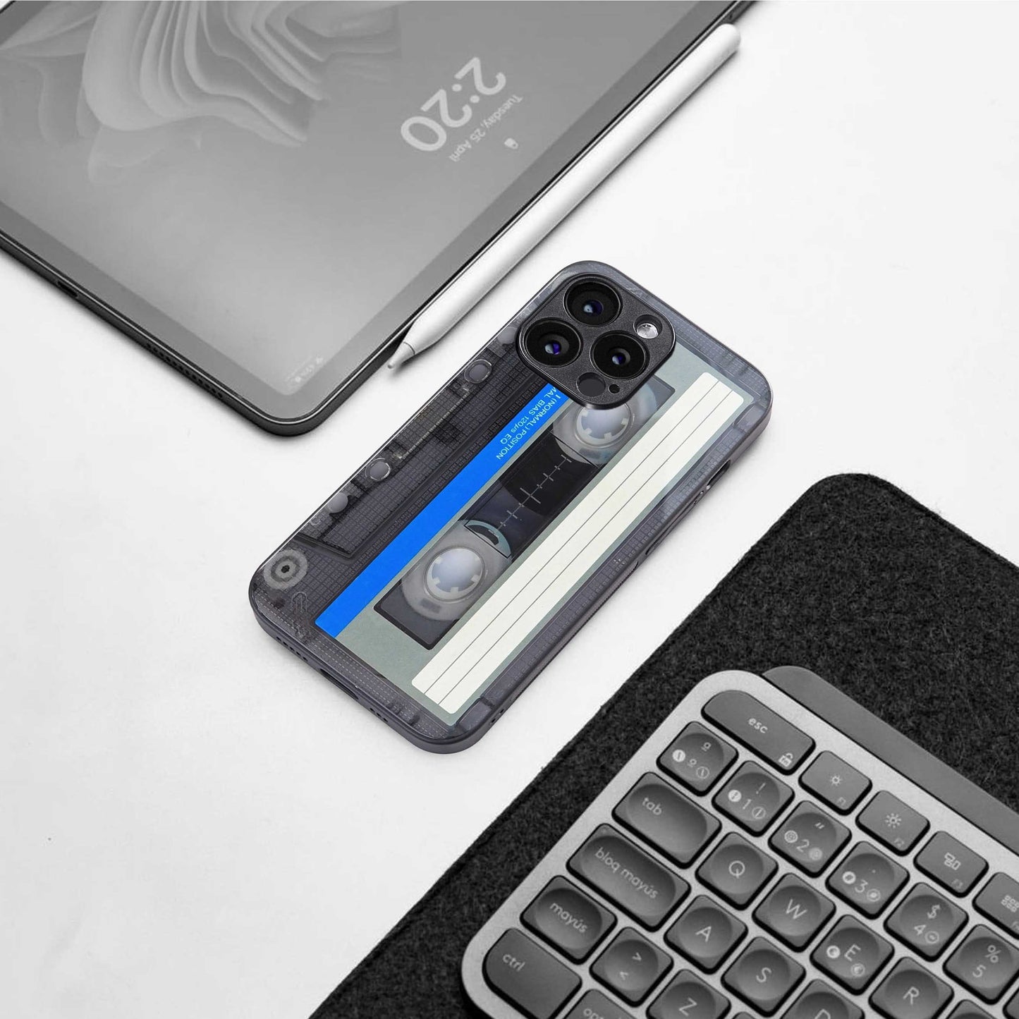 Cassette Retro Phone Case for Iphone 16 | Glass Case