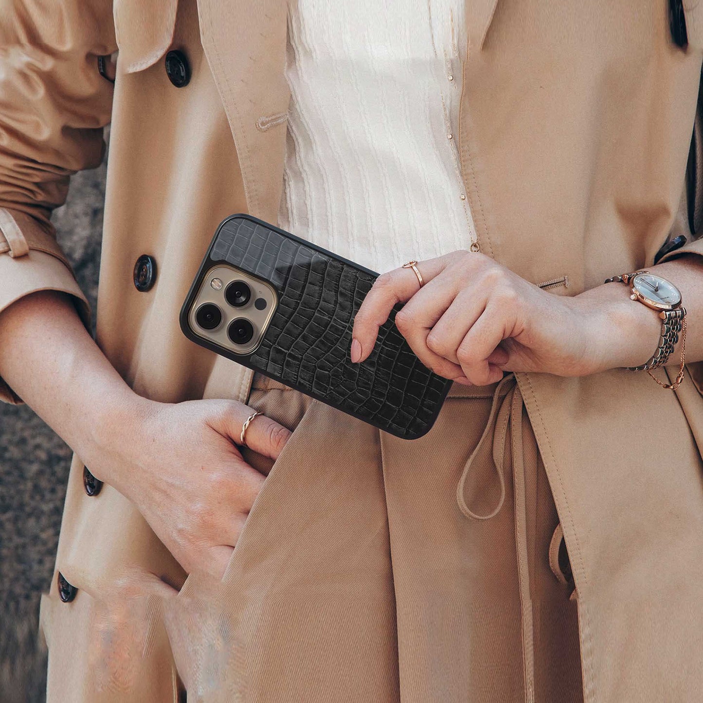 Croco Black Phone Case for Iphone 16 | Glass Case