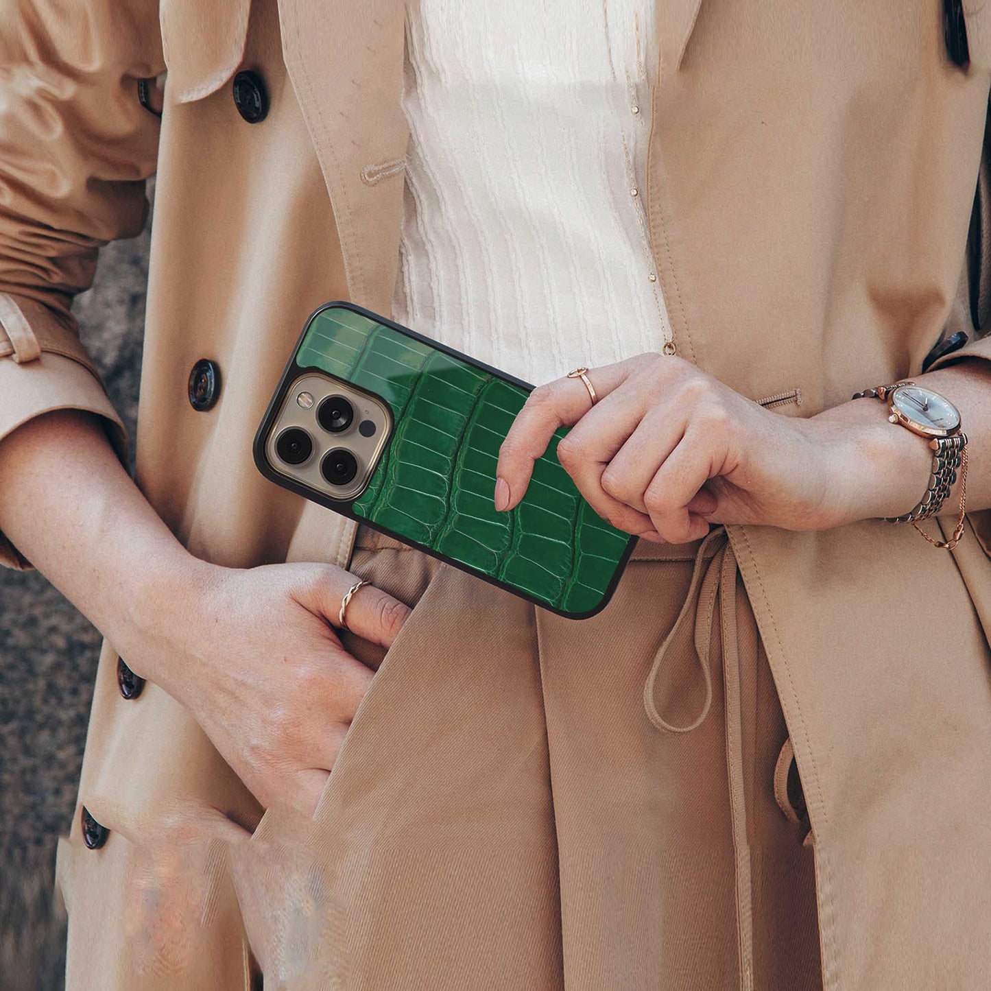 Croco Green Phone Case for Iphone 16 | Glass Case