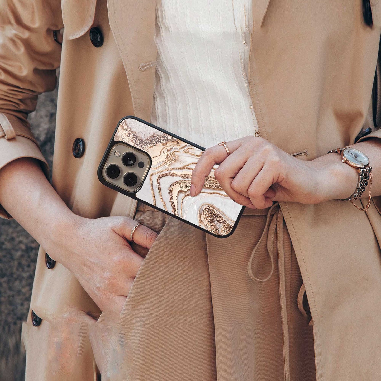 Luxe White Phone Case for Iphone 16 | Glass Case