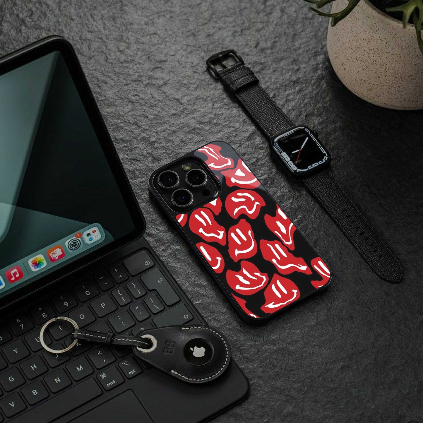 Melting Smiley Phone Case for Iphone 16 | Glass Case