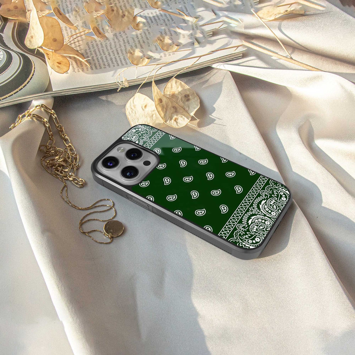 Paisley Green Phone Case for Iphone 16 | Glass Case