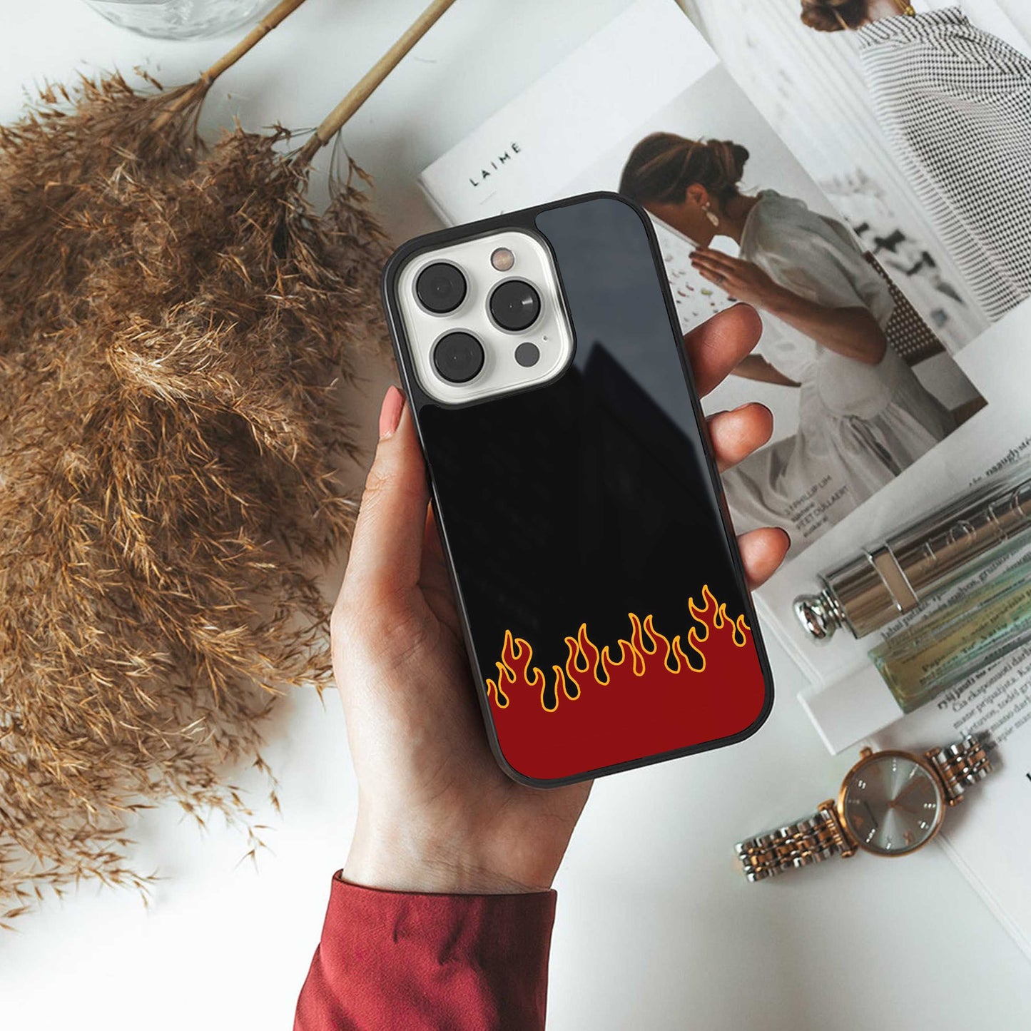 Retro Red Flames Phone Case for Iphone 16 | Glass Case