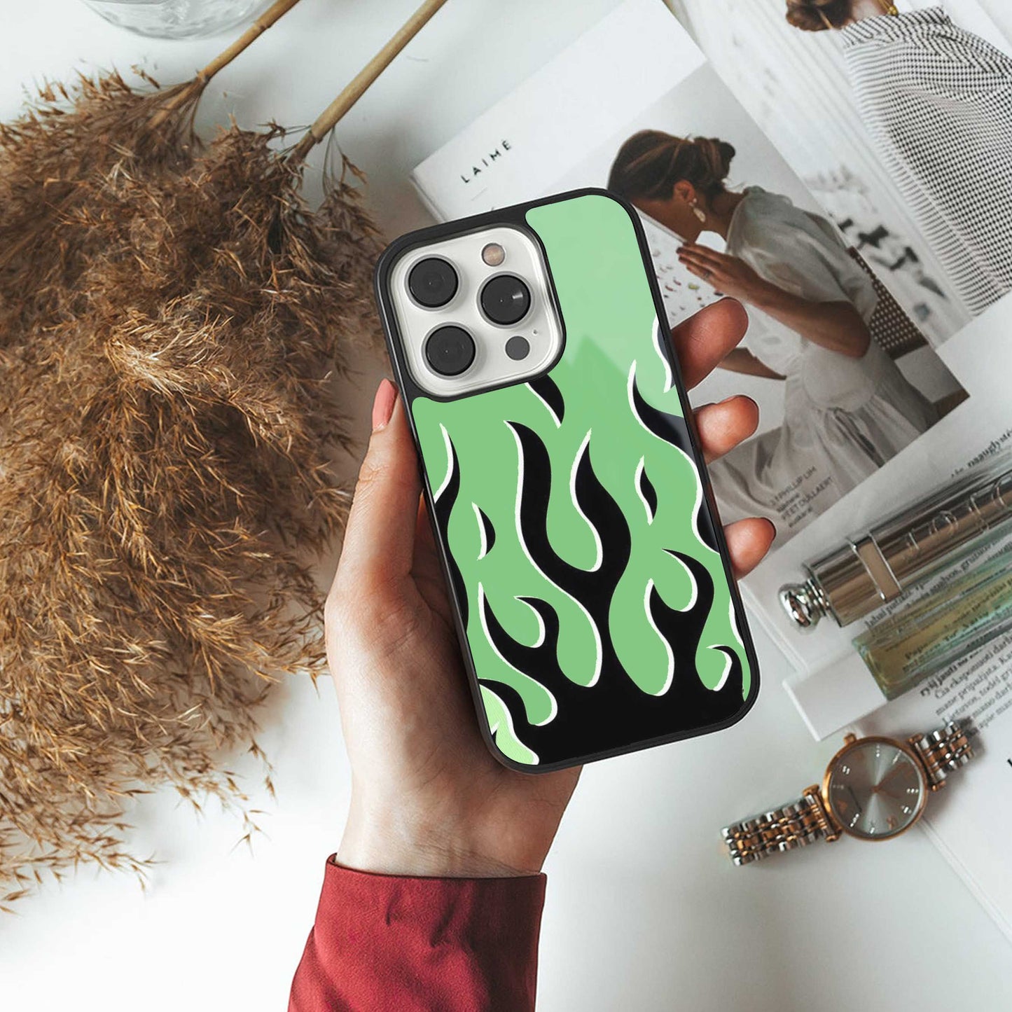 Y2K Retro Green Flames Phone Case for Iphone 16 | Glass Case