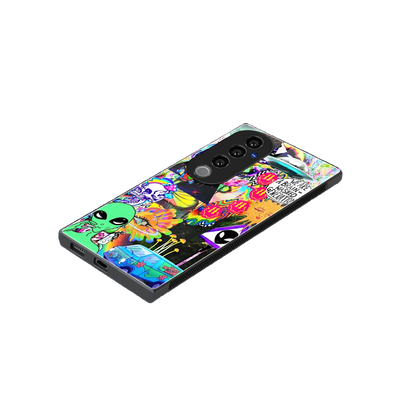 Alien Escape stylish phone case for vivo v40 pro | glossy glass and slim fit