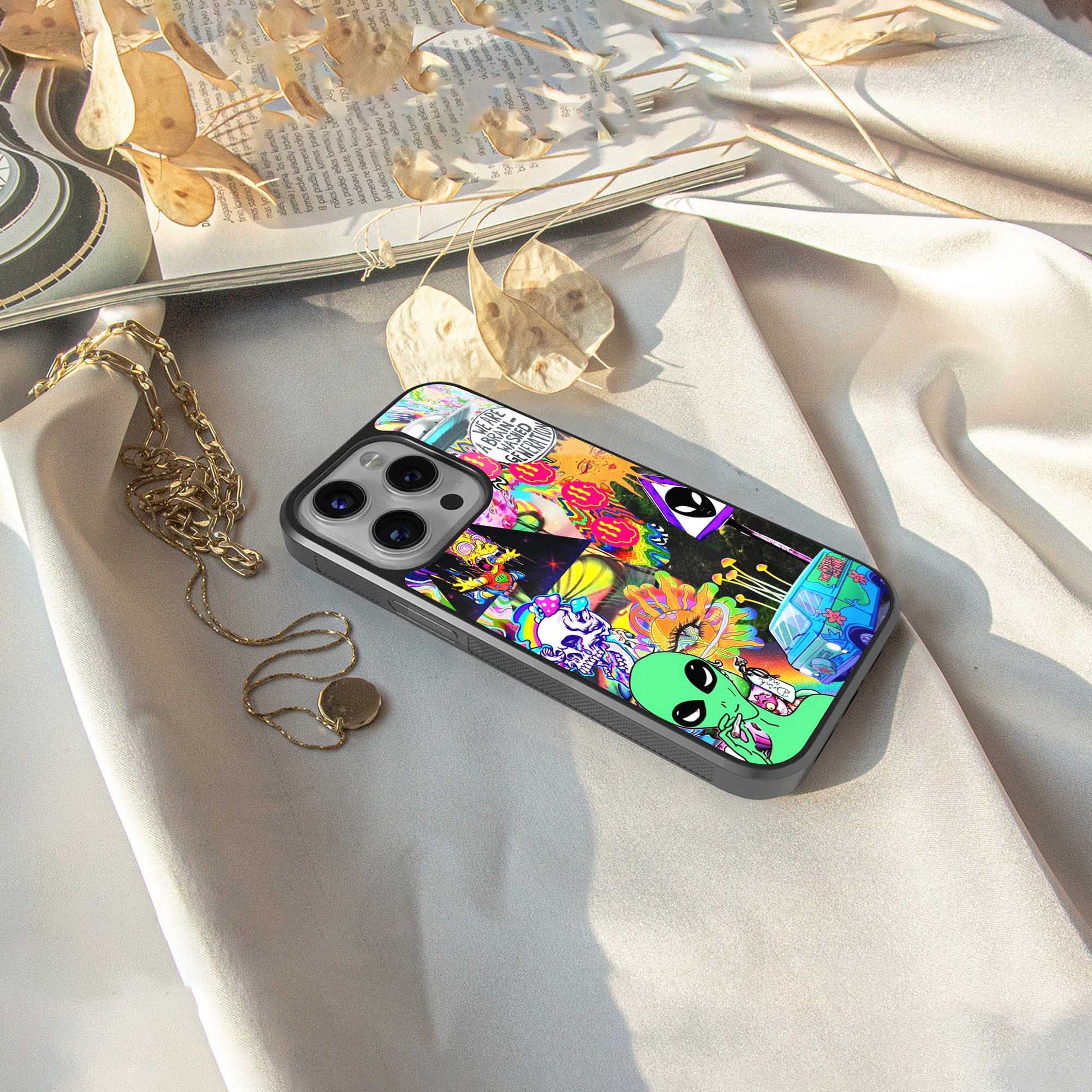 Alien Escape TPU glass hybrid case for iPhone 16 | premium mobile back cover
