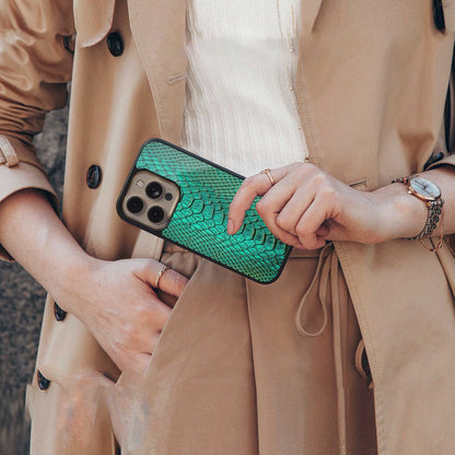 Croco Emerald Phone Case for Iphone 16 | Glass Case