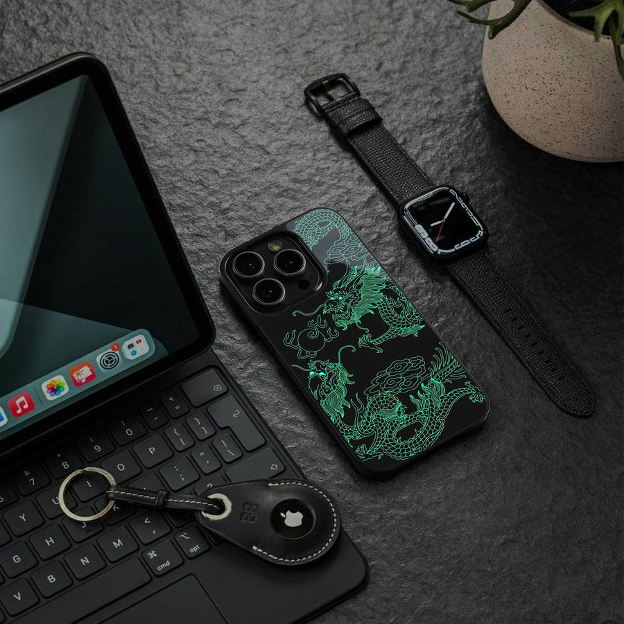 Dragons Green Phone Case for Iphone 15 Pro | Glass Case