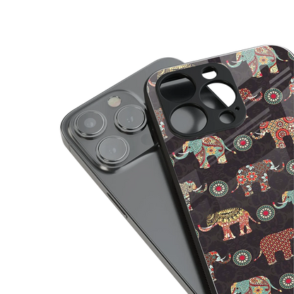 Elephant Art stylish phone case for iPhone 16 | glossy glass and slim fit