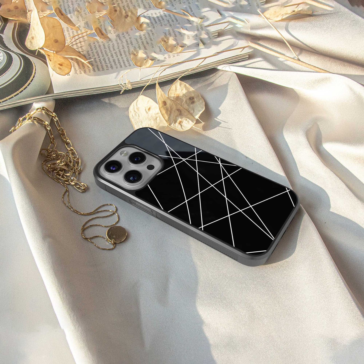 Geomatric Black Phone Case for Iphone 16 | Glass Case