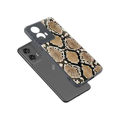 Scaly Chic sleek motorola edge 50 fusion cover with tempered glass back and TPU edges