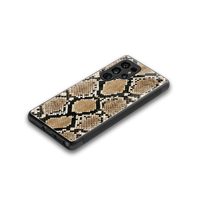 Scaly Chic stylish phone case for samsung galaxy s25 ultra | glossy glass and slim fit