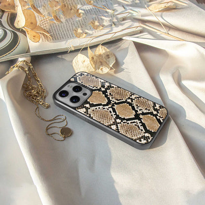 Scaly Chic Phone Case for Iphone 16 | Glass Case