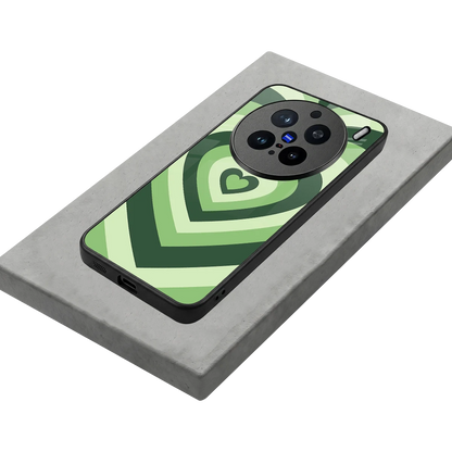 Y2K Green Hearts stylish phone case for vivo x200 pro | glossy glass and slim fit